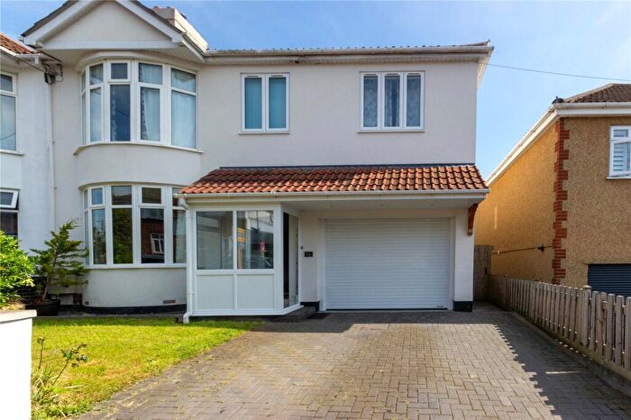 5 Bedroom Detached House To Rent In Highfield Avenue, Hanham, Bristol, BS15