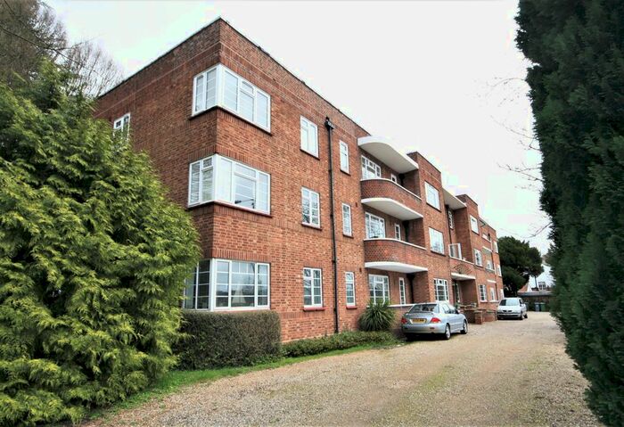 1 Bedroom Flat To Rent In Richmond Court, Yarmouth Road, Norwich, NR7
