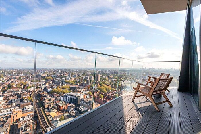 4 Bedroom Flat For Sale In The Stage, Hewett Street, London, EC2A
