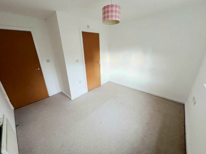 2 Bedroom Flat To Rent In Astley Brook Close, Astley Bridge, Bolton, BL1