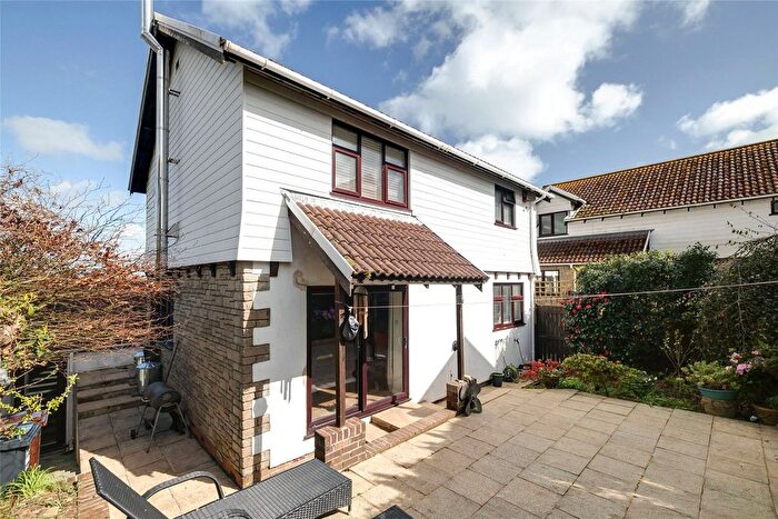 3 Bedroom Link Detached House For Sale In Claremont Falls, Killigarth, Looe, Cornwall, PL13
