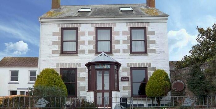 6 Bedroom Property To Rent In Quay Hill, Penryn, TR10