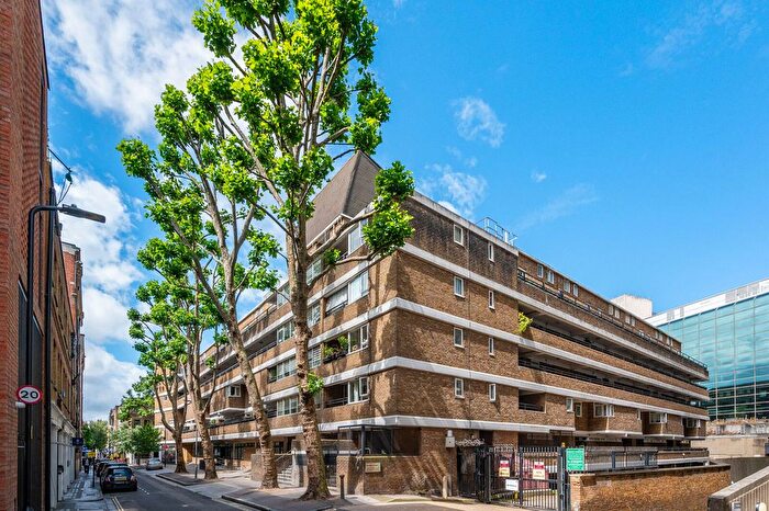 3 Bedroom Flat To Rent In Endell Street, Covent Garden, London, WC2H