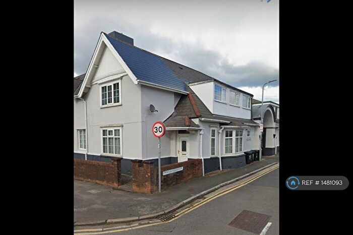 3 Bedroom End Of Terrace House To Rent In North Woodlands, Newport, NP20