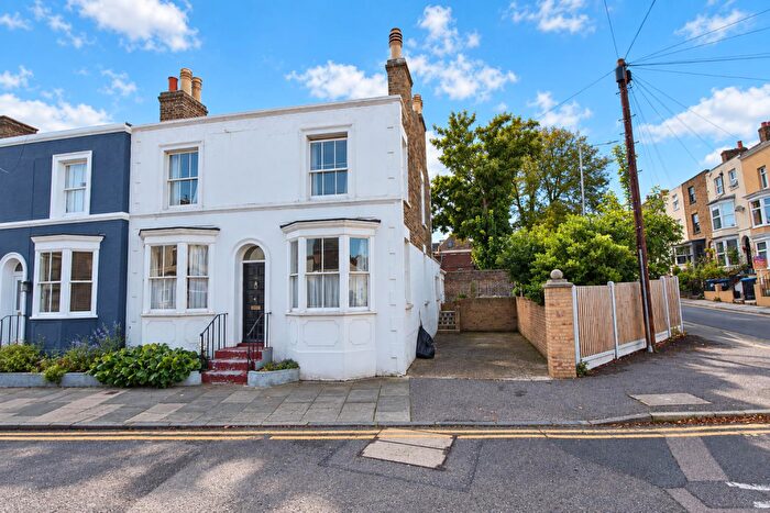 3 Bedroom Detached House For Sale In Royal Road, Ramsgate, CT11