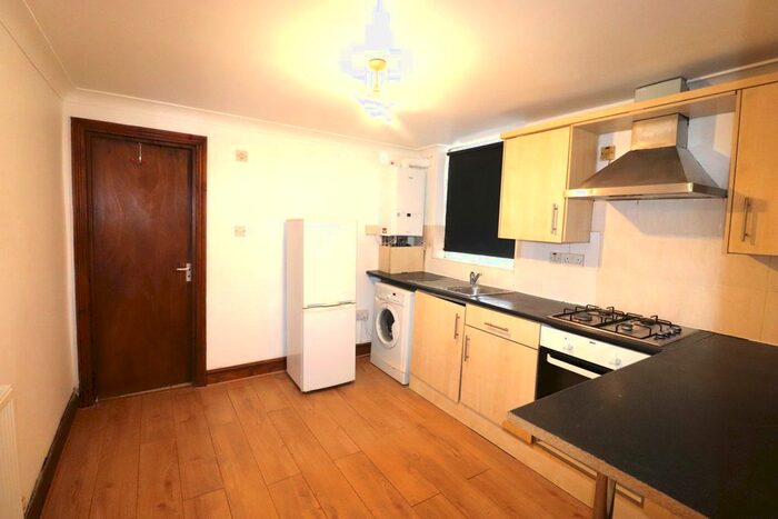 1 Bedroom Flat To Rent In The Brent, Dartford, DA1