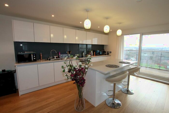 3 Bedroom Apartment To Rent In The Hatbox, New Islington, M4