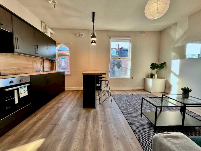 2 Bedroom Flat To Rent In Flat, Filey Street, Sheffield, S10