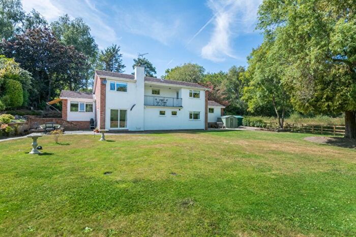 4 Bedroom Detached House For Sale In Higher Metcombe, Ottery St Mary, EX11
