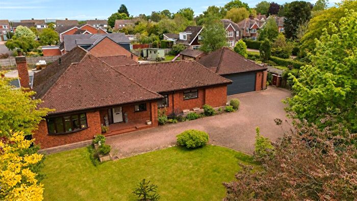 4 Bedroom Bungalow For Sale In Normanby Road, Burton Upon Stather, North Lincolnshire, DN15