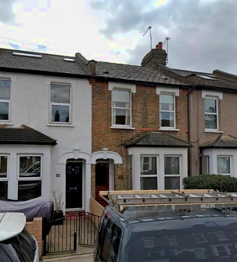 4 Bedroom Property To Rent In Gordon Road, Enfield, EN2