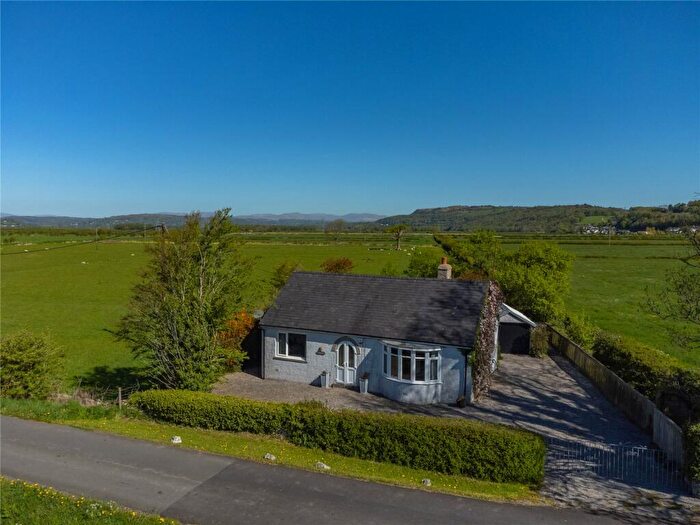 2 Bedroom Bungalow For Sale In Levens, Kendal, Cumbria, LA8