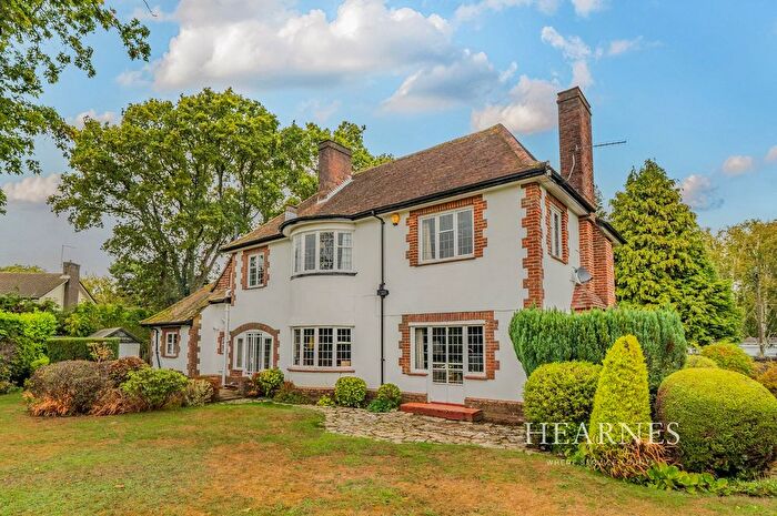 5 Bedroom Detached House For Sale In Roslin Road South, Talbot Woods, Bournemouth, BH3