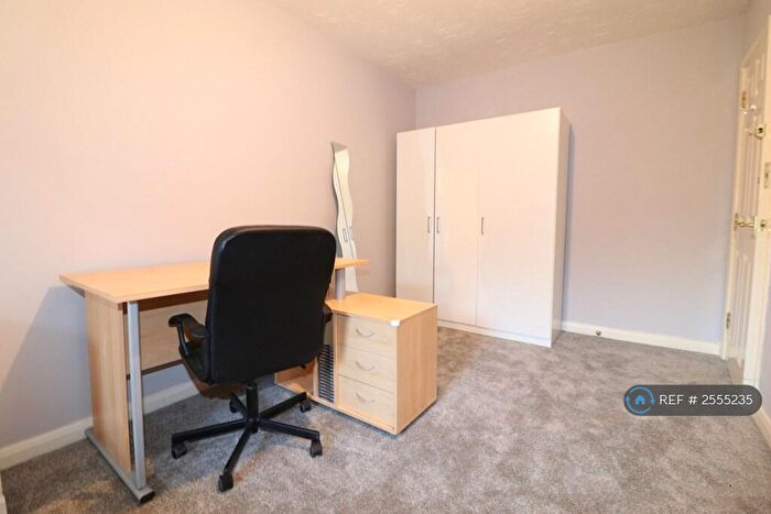 5 Bedroom Terraced House To Rent In Perchfoot Close, Coventry, CV1