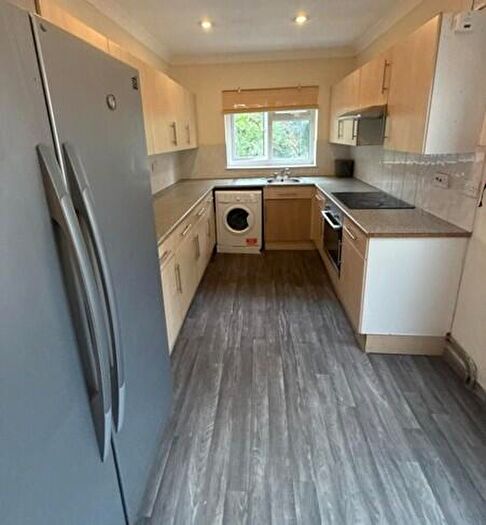 5 Bedroom House Of Multiple Occupation To Rent In Fitzroy Street, Cardiff(City), CF24