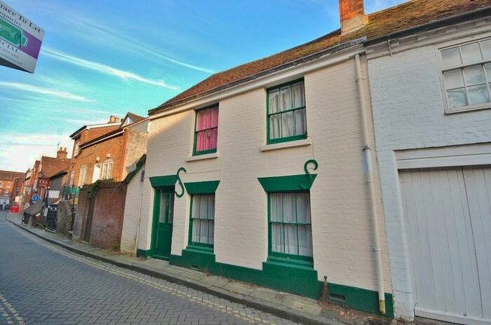 3 Bedroom Terraced House To Rent In Winchester City Centre, SO23