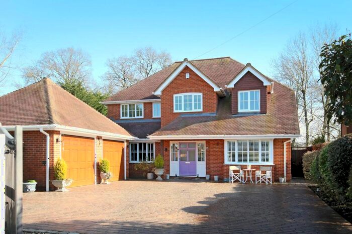 5 Bedroom Detached House For Sale In Seer Mead, Seer Green, Beaconsfield, HP9