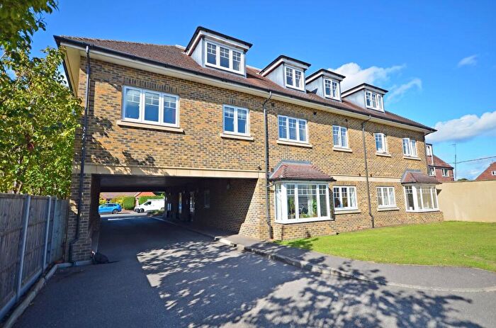 1 Bedroom Apartment For Sale In - Frimley Green Road, Frimley Green, GU16