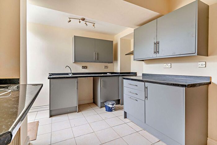 3 Bedroom Terraced House For Sale In Glanville Terrace, Maerdy, Ferndale, CF43