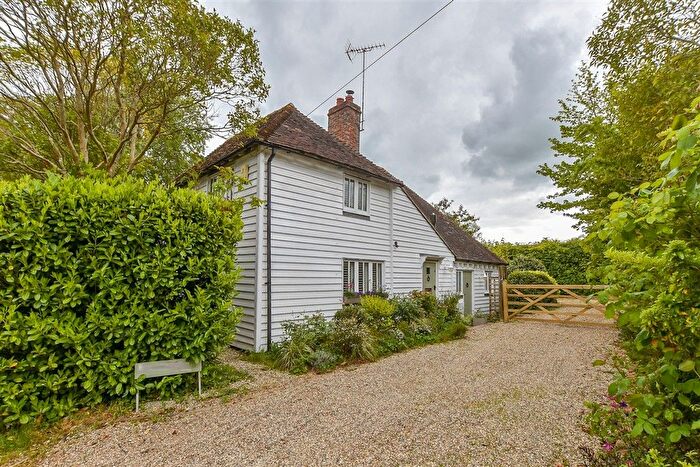 3 Bedroom Cottage For Sale In Chapel Lane, Iden Green, Cranbrook, Kent, TN17