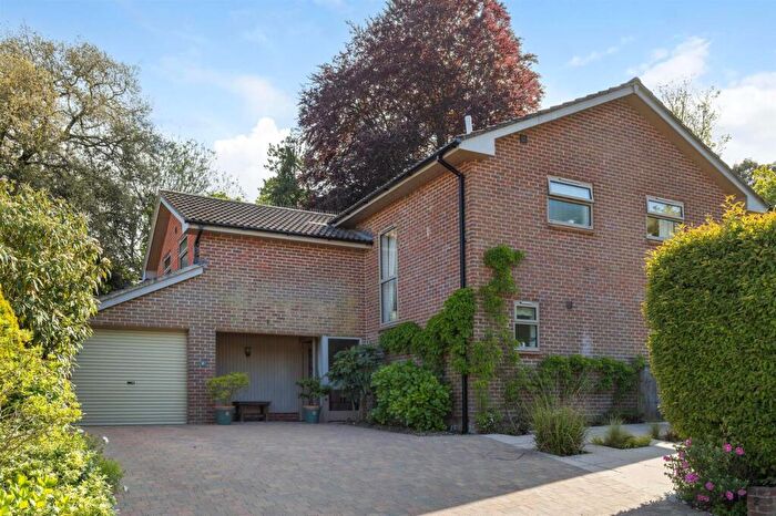 4 Bedroom Detached House For Sale In Lancaster Road, Dorchester, DT1