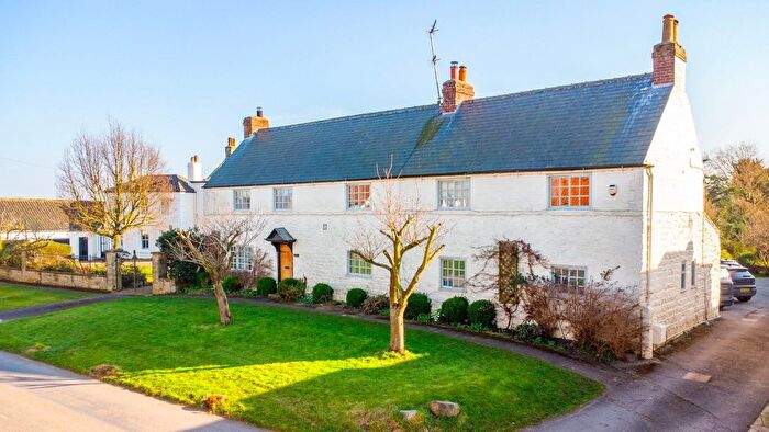 6 Bedroom Country House For Sale In Main Street, Gristhorpe, Filey, YO14