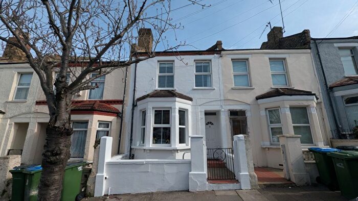 2 Bedroom Terraced House For Sale In Miriam Road, Plumstead, London, SE18