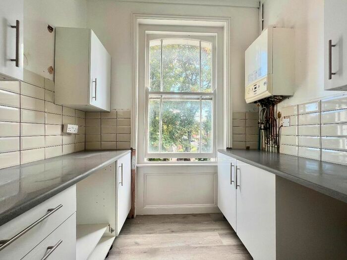 2 Bedroom Flat To Rent In Murillo Road, London, SE13