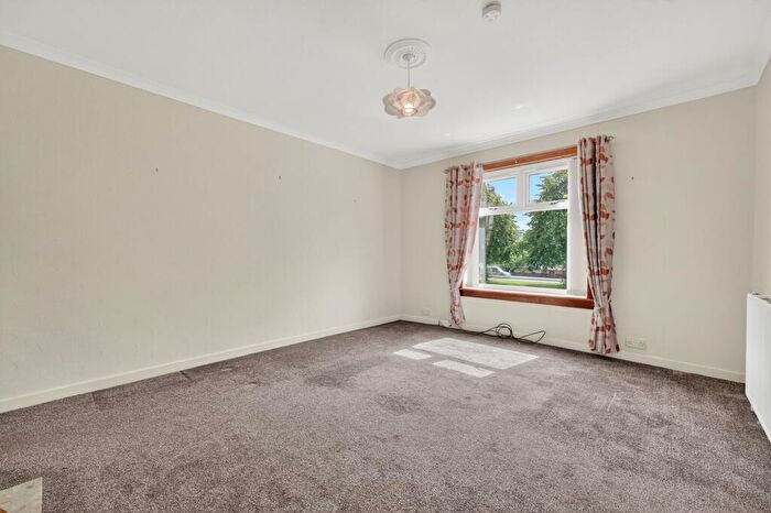 2 Bedroom Flat To Rent In Arthurston Terrace, Coylton -, KA6