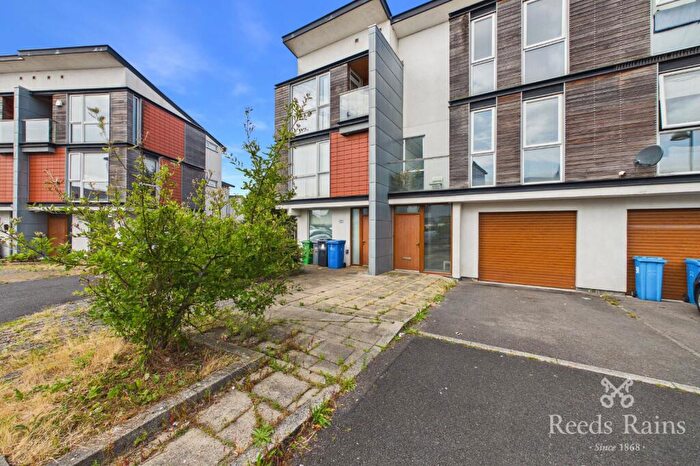 3 Bedroom Terraced House For Sale In Stadium Drive, Manchester, M11