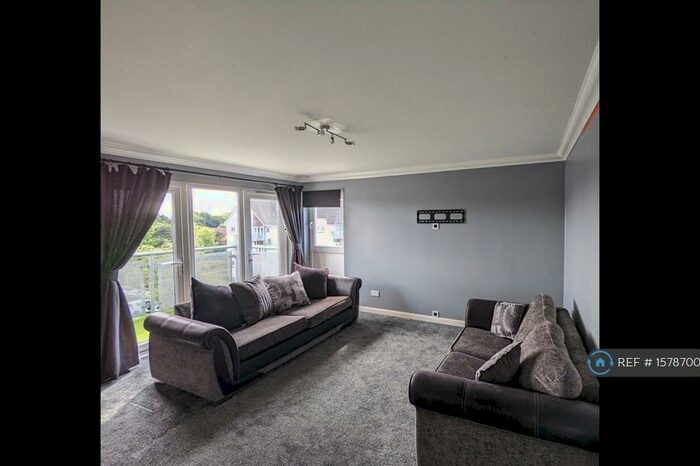 3 Bedroom Penthouse To Rent In Hawk Brae, Livingston, EH54