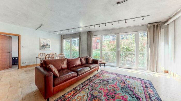 1 Bedroom Apartment To Rent In Houghton Court, EC1A