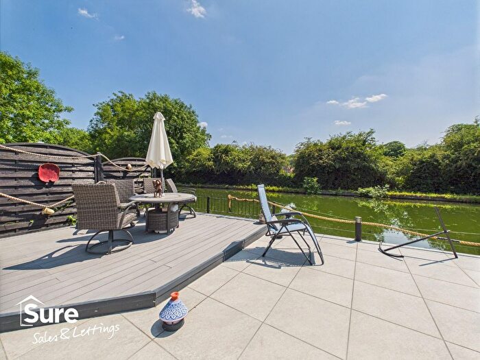 5 Bedroom Semi-Detached House To Rent In Kingsland Road, Hemel Hempstead, Hertfordshire, HP1