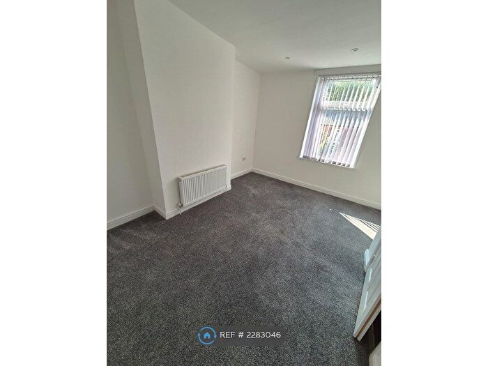 2 Bedroom Flat To Rent In Corporation Road, Darlington, DL3