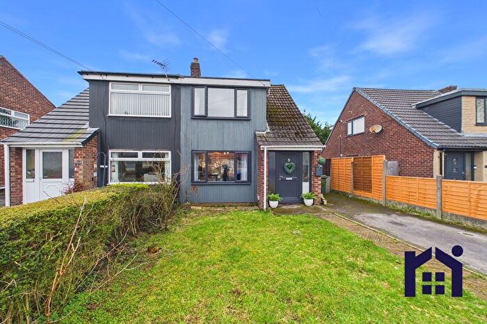 3 Bedroom Semi Detached House For Sale In Pennine Avenue, Euxton, PR7