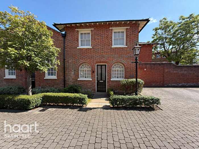 1 Bedroom End Of Terrace House For Sale In Old St Michaels Drive, Braintree, CM7