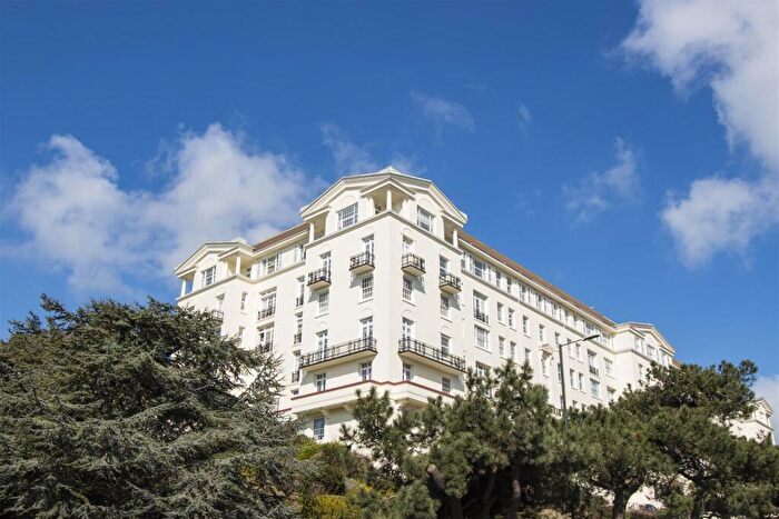 4 Bedroom Apartment For Sale In Bath Road, Bournemouth, BH1