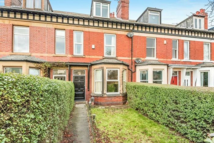 4 Bedroom Terraced House To Rent In Aberford Road, Woodlesford, Leeds, West Yorkshire, LS26