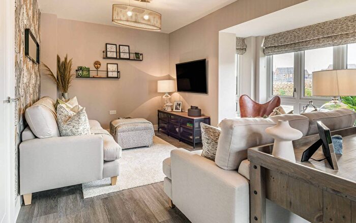 2 Bedroom End Terrace House For Sale In Harrow Lane, St Leonards-On-Sea, TN37