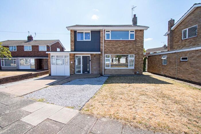 3 Bedroom Detached House For Sale In Heatherbank Road, Bessacarr, Doncaster, DN4