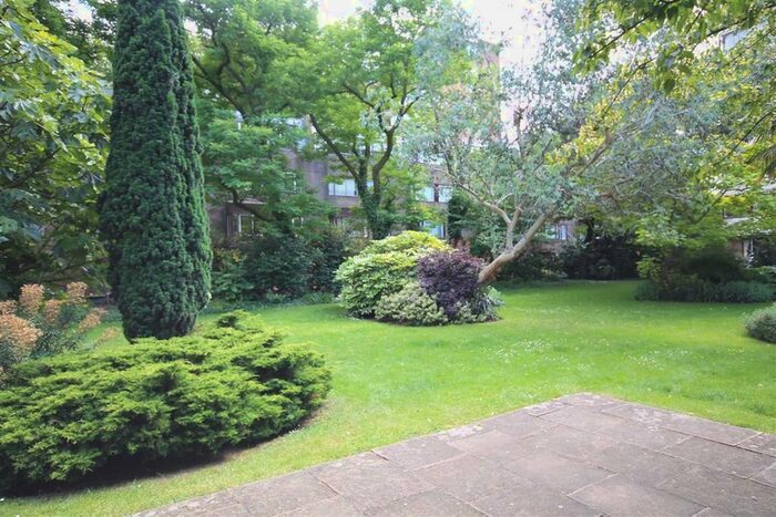 1 Bedroom Flat To Rent In Cambridge Square, London, W2