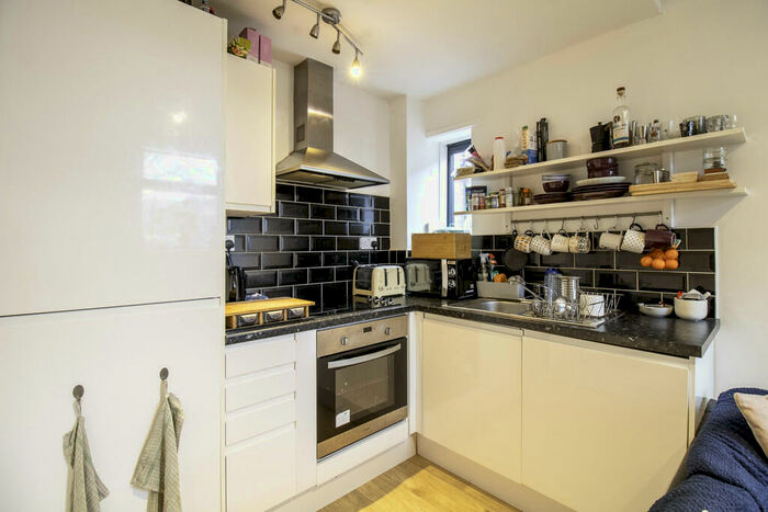 1 Bedroom Apartment To Rent In Chandlers, Leeds, LS2