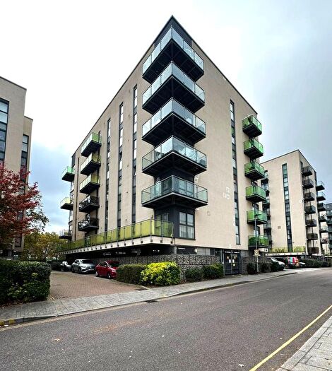 2 Bedroom Flat To Rent In Trinity House, Academy Way, Dagenham, RM8