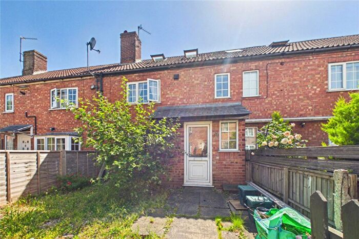 4 Bedroom Terraced House To Rent In Kennet Place, Newbury, Berkshire, RG14