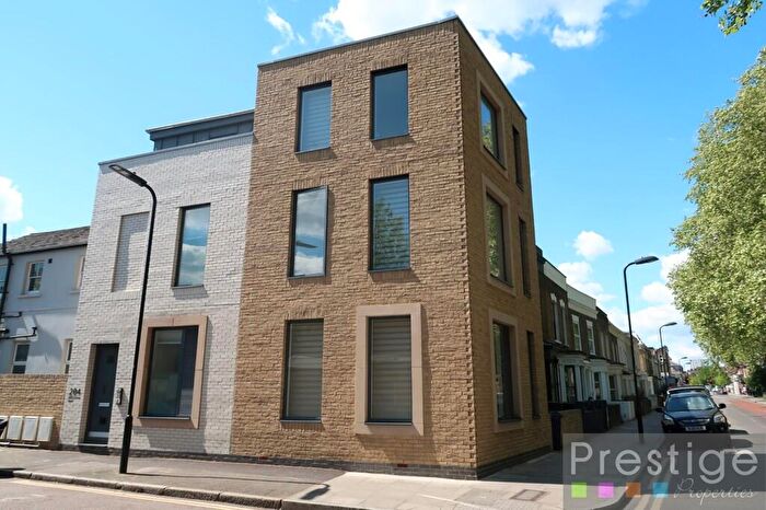 1 Bedroom Apartment To Rent In Flat, Millfields Road, E5