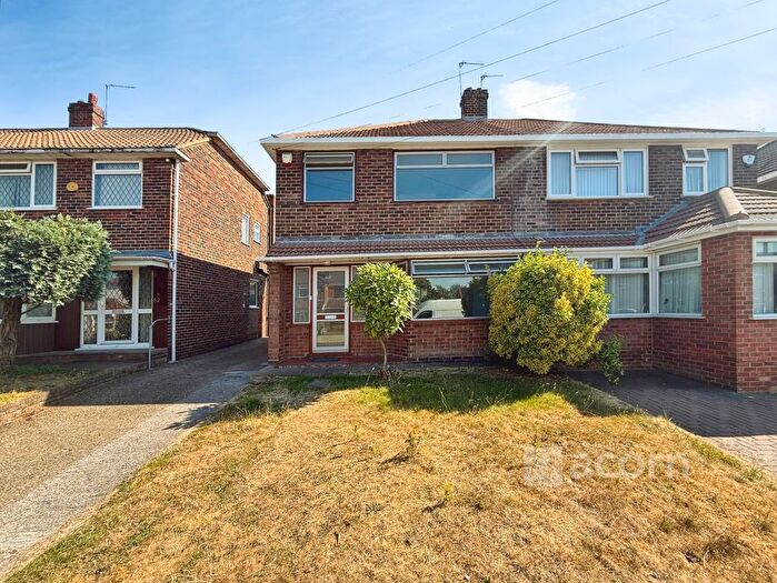 3 Bedroom Semi-Detached House To Rent In Fleet Road, Dartford, DA2