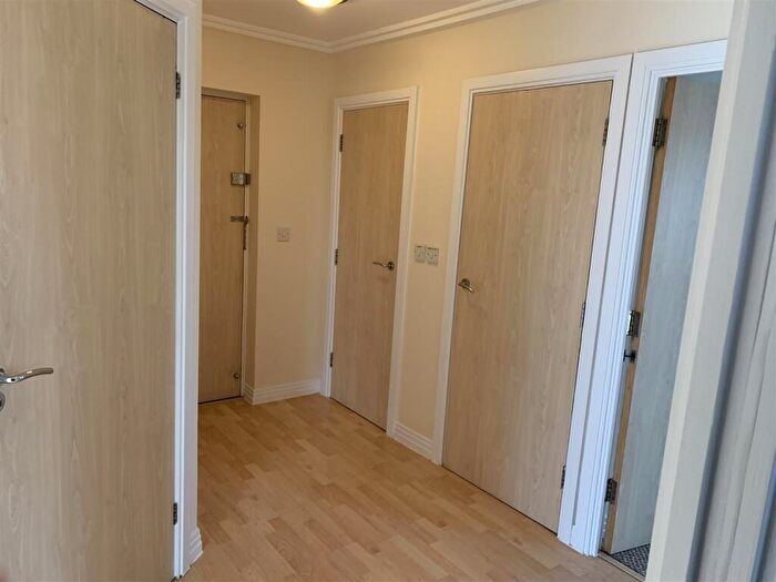 2 Bedroom Apartment To Rent In Winterthur Way, Victory Hill, Basingstoke, RG21