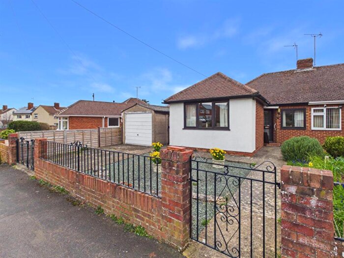 3 Bedroom Semi-Detached Bungalow For Sale In Zoons Road, Hucclecote, Gloucester, GL3