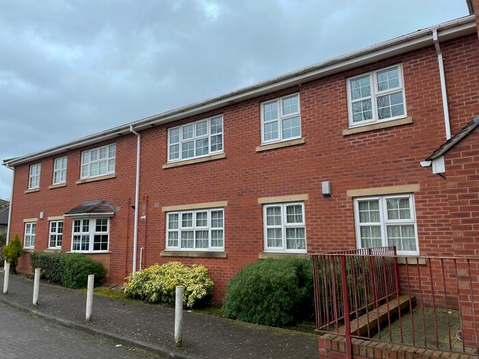 2 Bedroom Flat To Rent In Longfellow Court, Longfellow Road, Wyken, CV2