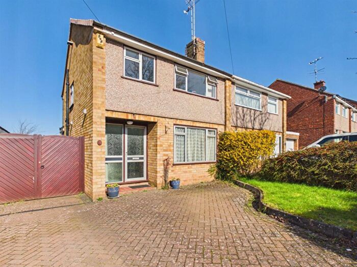 3 Bedroom Semi Detached House For Sale In Ness Walk, Allestree, Derby, DE22